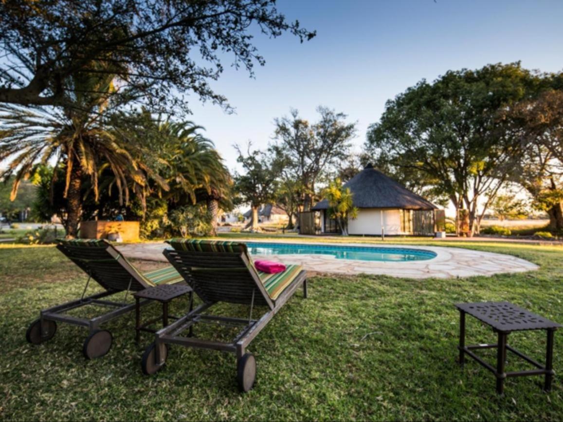 La Rochelle Lodge Namibia ซูเมบ ภายนอก รูปภาพ