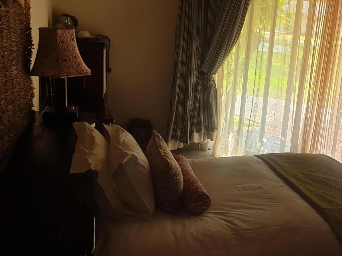 La Rochelle Lodge Namibia ซูเมบ ภายนอก รูปภาพ