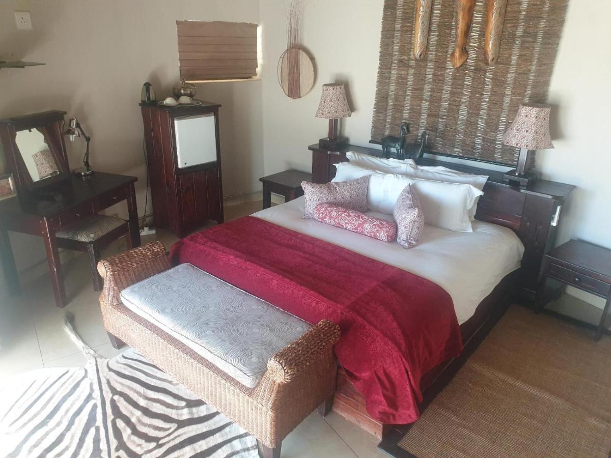 La Rochelle Lodge Namibia ซูเมบ ภายนอก รูปภาพ