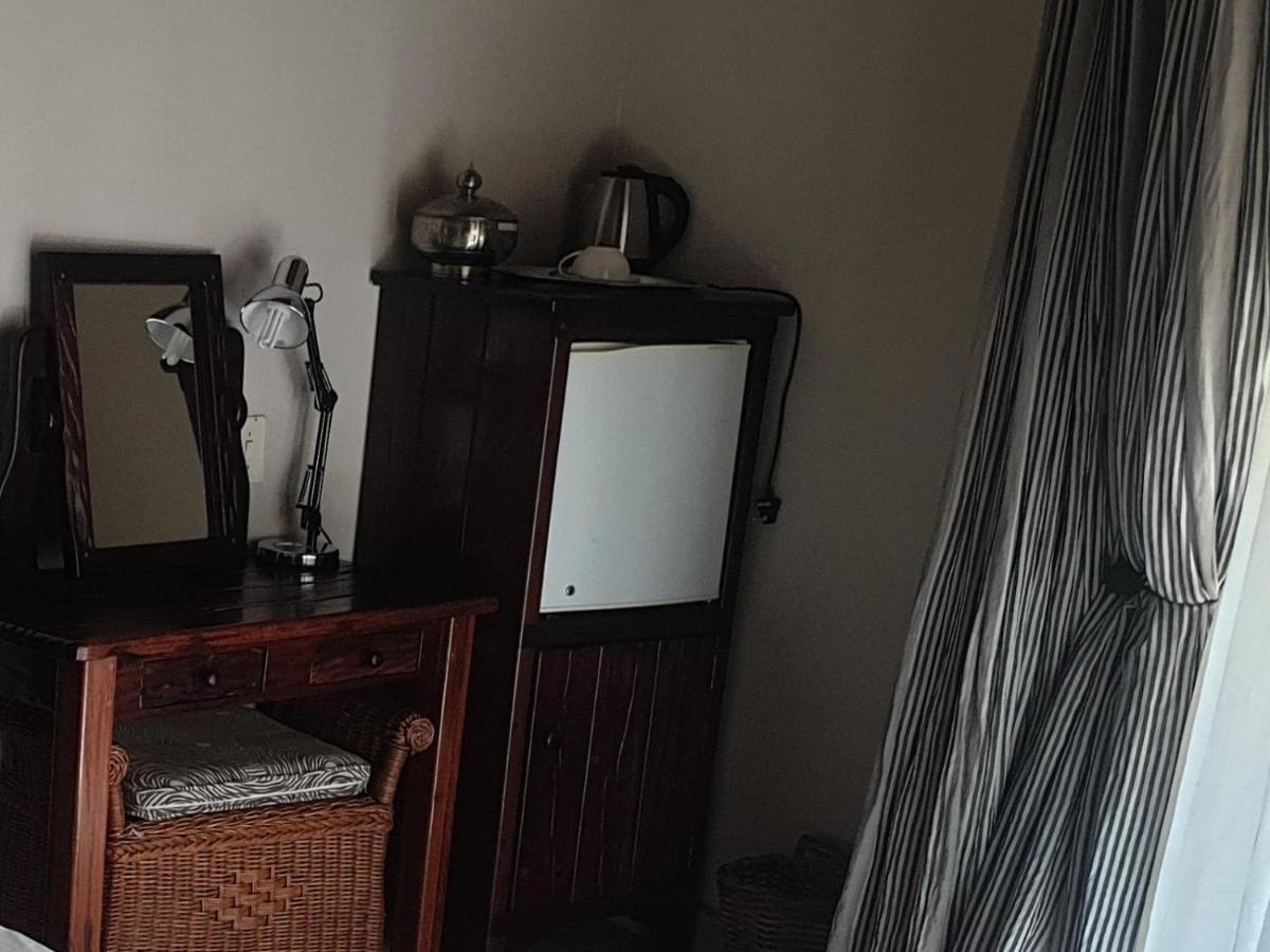 La Rochelle Lodge Namibia ซูเมบ ภายนอก รูปภาพ