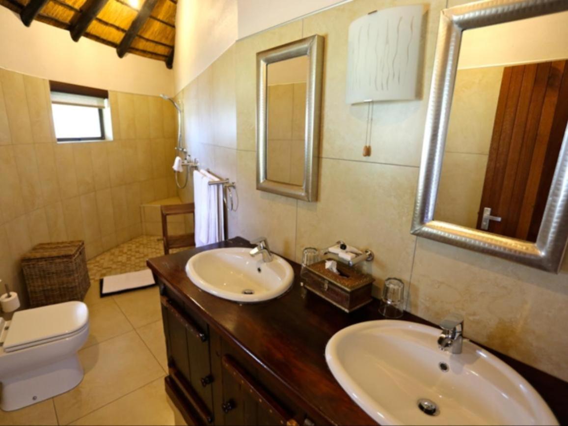 La Rochelle Lodge Namibia ซูเมบ ภายนอก รูปภาพ